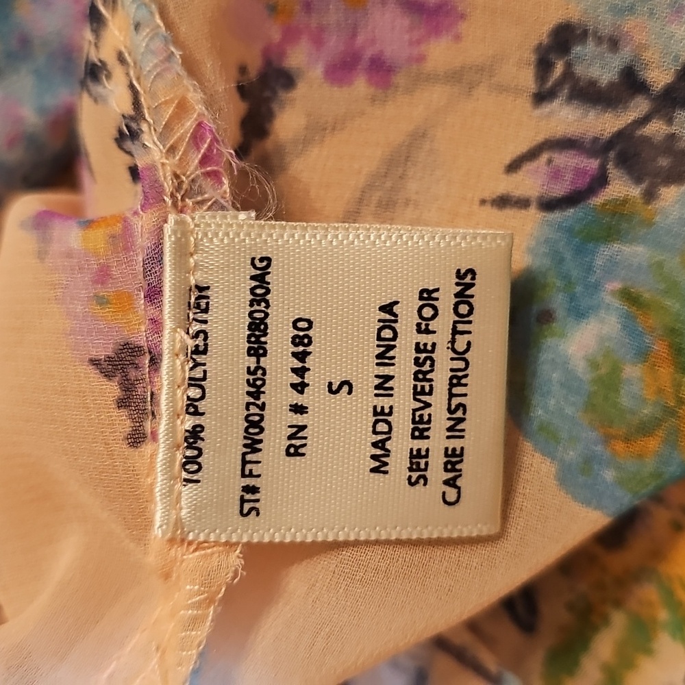 Love, Fire Sheer Multicolor Floral Top - Picture 10 of 12
